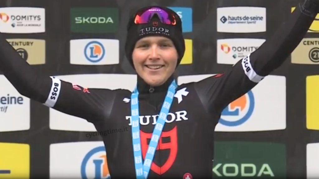 Storer sotto la neve vince alla Parigi Nizza cyclingtime-storer