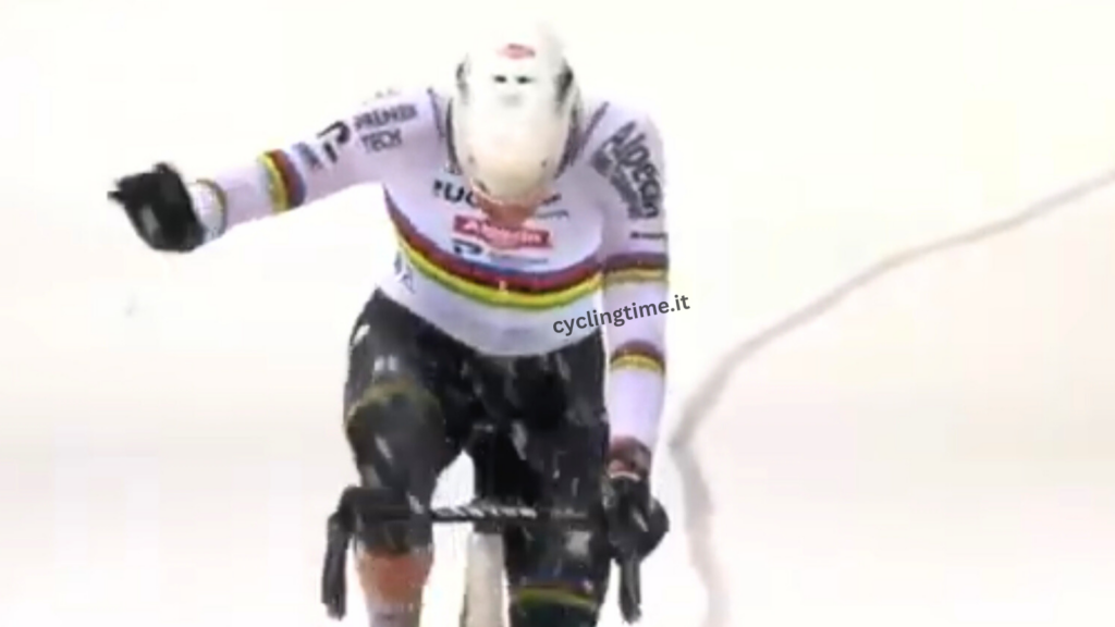 Van der Poel e Alvarado trionfano sotto la neve di Mol cyclingtime-vanderpoel